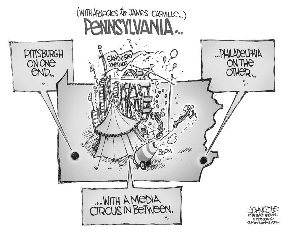 LOCAL PA - Sandusky media circus BW