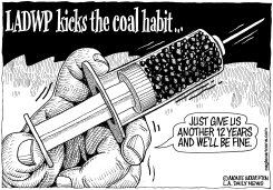 LOCAL-CA LOS ANGELES KICKS COAL HABIT by Monte Wolverton