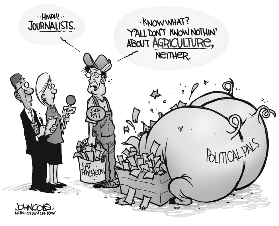 LOCAL NC -- McCrory and journalists BW
