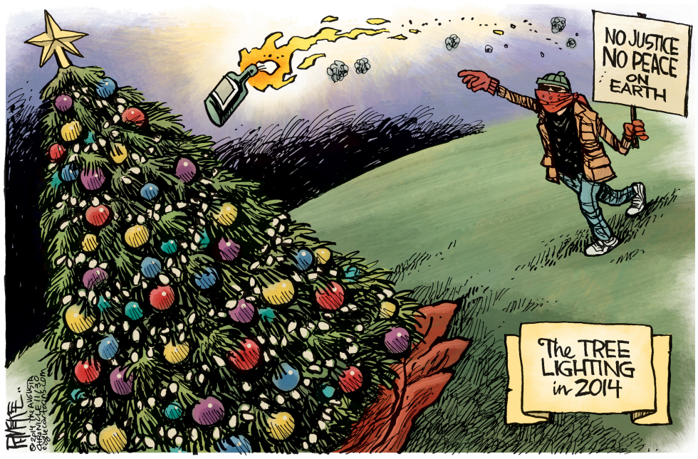 Tree Lighting 2014 COLOR