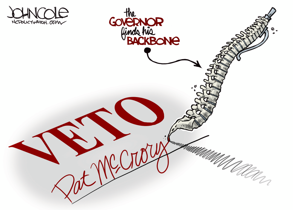 LOCAL NC -- McCrory veto COLOR