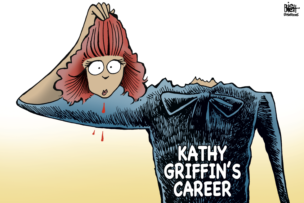 KATHY GRIFFIN, COLOR