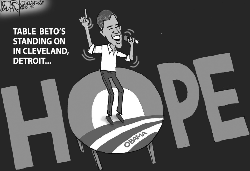 Beto Table Topper