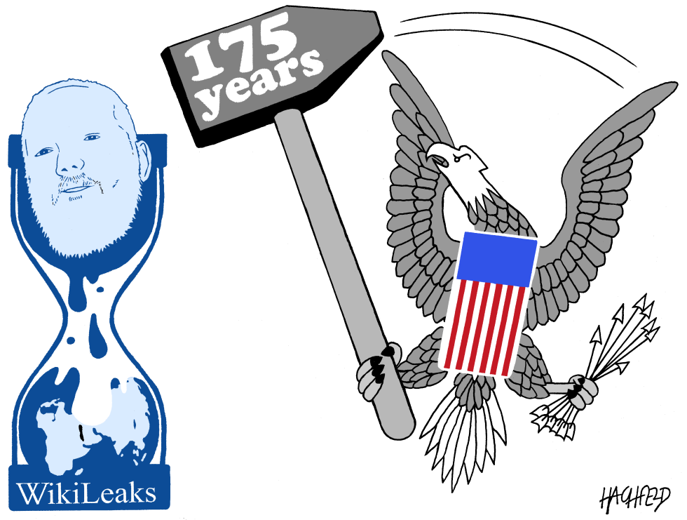 Assange threatened