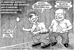 ESPIONAJE DOMESTICO by Monte Wolverton