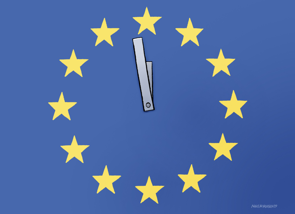 Late deal on EU top jobs