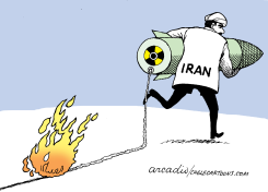 THE NUCLEAR TRACE /  by Arcadio Esquivel