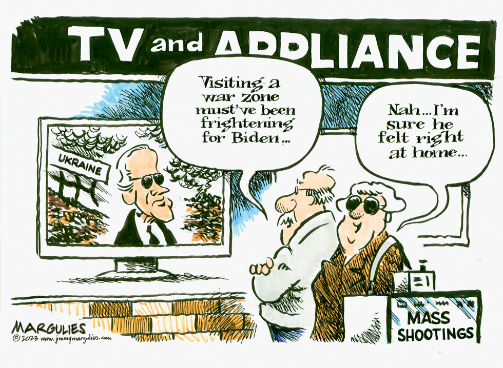 Biden visits war zone