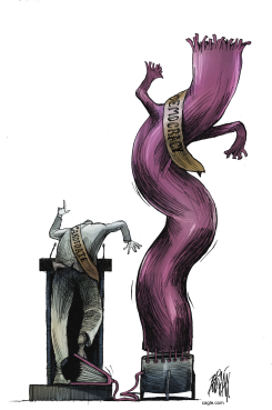 SEASONAL SHOW by Angel Boligan