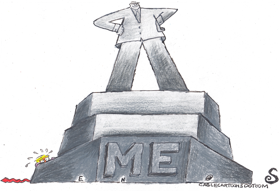 TRUMP HIDES BEHIND HEROIC MONUMENT TO HIMSELF