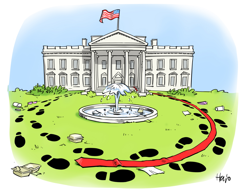 Trump returns to the White House
