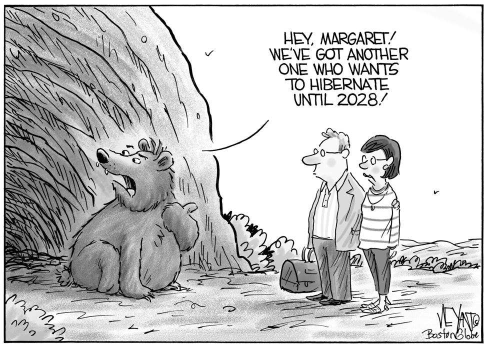 Bear sees couple who wants to hibernate