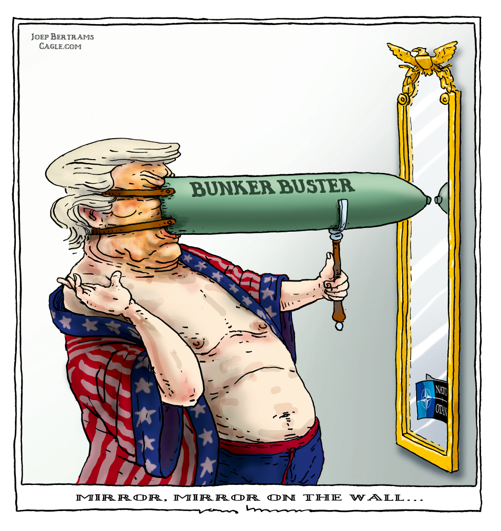vain trump and mirror