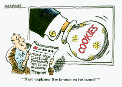 TRUMP TOOK CLASSIFIED DOCUMENTS TIED TO BUSINESS by Jimmy Margulies