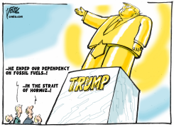 TRUMP TRANSITION STATUE by Tom Janssen