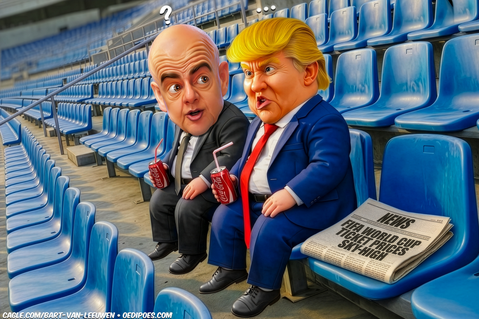 Trump and Infantino sitting in the stands