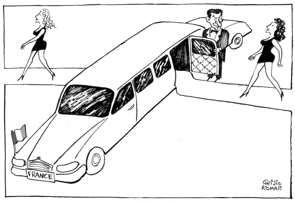 Sarkozy's limo - B&W