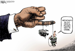 OBAMA Y LOS MEDIOS / by Nate Beeler