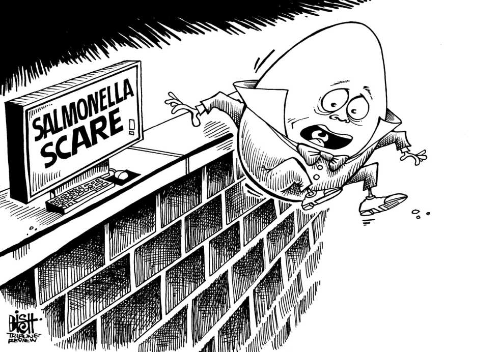 EGG SCARE, B/W
