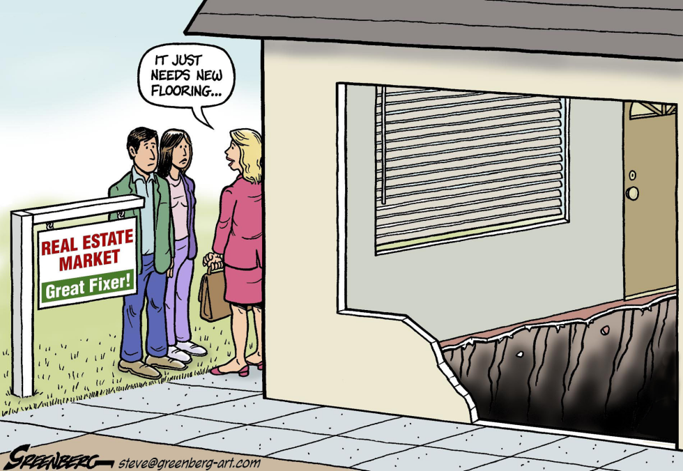 Housing floor chasm