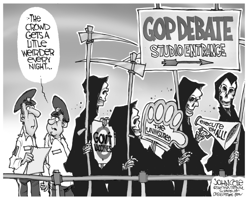 GOP debate crowd BW